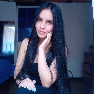 TatianaGaitan01's profile picture. 