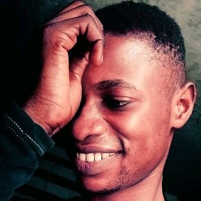 Ade_olu01's profile picture. 