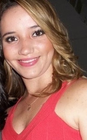 Dou valor, corro atrás, amo e me apego. Mas quando desisto e desapego, é para sempre.