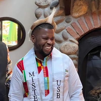 **BA Communication Science graduate
**Miss Universe Jedi
**Family orientated **and friends means the world to me
Instagram: https://t.co/PqHF2dlCjZ