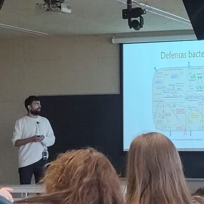 PhD Student in Microbiology & Bioinformatics at Centro Andaluz de Biología del Desarrollo (CABD). Looking for phages 👀