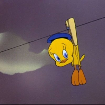 アラサーにして好きなバンドがどんどん増えてく困った人。薫さんの曲の合間の水分補給がたまらなく大好物。 【またいつか!】を待ち続ける人生。 DIR EN GREY。PIERROT キリター。Petit Brabancon。L'Arc~en~ciel ユキマニ。NMIXXオヘペン。スノいわだて担。