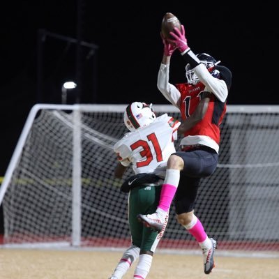 Niagara wheatfield high school 🔴⚫️ 3 year varsity football, basketball and baseball. 6’3 185 pounds 4.65 40 laser 99 career receptions school record