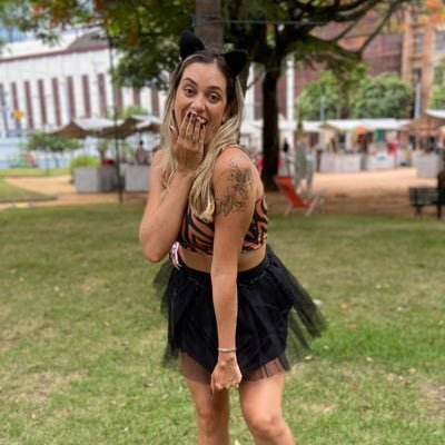 reginovivi1's profile picture. 