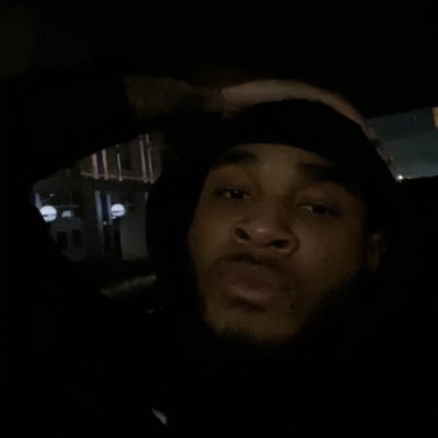 ycnlow's profile picture. 