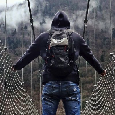 Mehdi_D_K's profile picture. Conseiller municipal délégué à la jeunesse @eybensdemain
#GF38 💙🤍 #NiDieuNiFaf