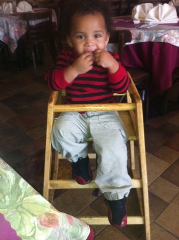 juanRR23's profile picture. Sneaker head #teamjordan #teamfoamposite...