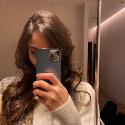 ربي وإن رأيتني أمشي في خُطى البُعد عنك ، صحّح مساري ورُدني إليك رداً جميلا❤️.