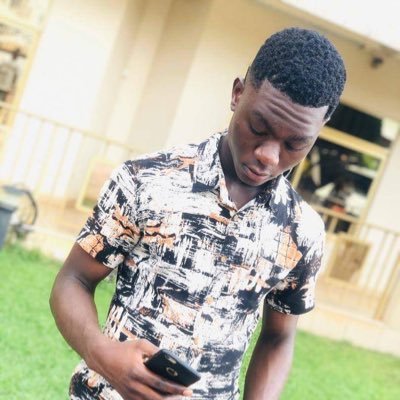 CEO of Team Rich And Famous I love Chelsea Football club💙💙 #Add up new account@oseiakrofi