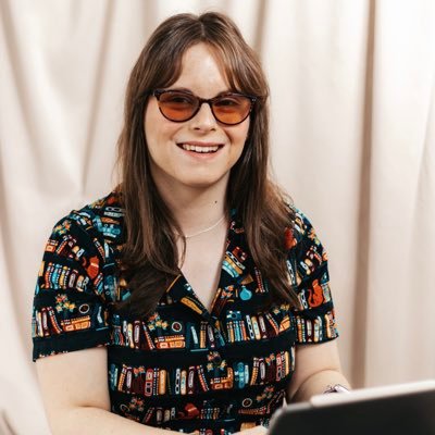 Award-winning disability writer, speaker and activist based in Leeds | @Scope senior content designer | #DisabilityPower100 | chloeltear@gmail.com 🌻