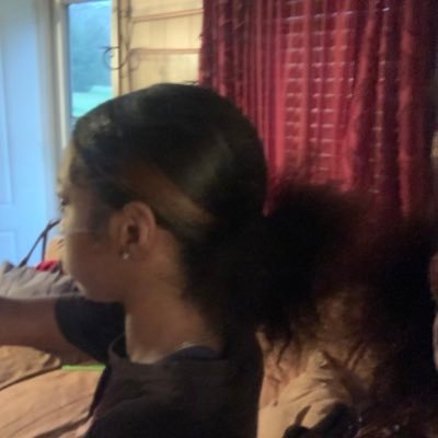 _hazej's profile picture. 