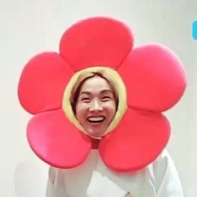 aria18796's profile picture. 📢