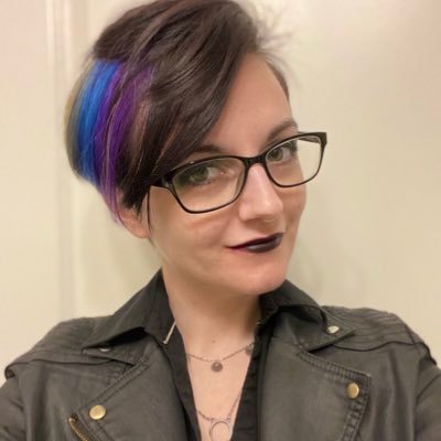 ace | she/them | 🐅 ♏️ 💍🧑💻| novice 🔮| a driving need to make a change in a digital world and preserve it