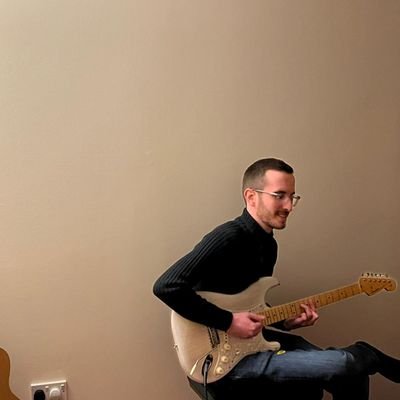 Platform Engineer • Guitar and music swot • Casual Gamer • Opinions are my own • 👨💻☁️🎸☕️🏴 •