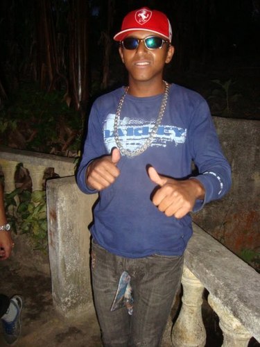 FELICIDADE ;D