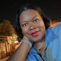 Leslie (@leslietypes) 's Twitter Profile