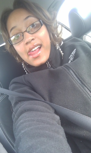 _CareLESSS's profile picture. yu hit the scene, i make the scene | me, myself, && my dough is all i have (: