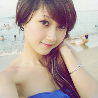 tiriskcilmav's profile picture. Đôi khi trời mưa, tôi thích ra ngoài cầm ô uống cocktail và giả vờ mình là người khổng lồ đưa