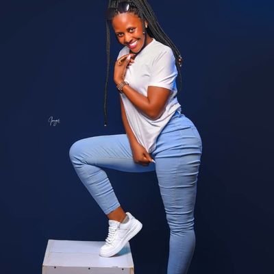 apo_nash's profile picture. 