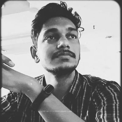 ashoksinghcktd's profile picture. आड़ी तिरक्षी रेखाओं के बीच इश्क़ कुरेदता भूगोल का  एक विद्यार्थी ☯️
इश्क़ जारी है...