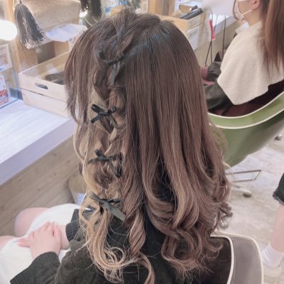 miku__cr's profile picture. レイヴのキッチンと衣装つくる妖精してますo̴̶̷᷄  ̫ o̴̶̷᷄お酒とハチワレ🍷🪡🧚