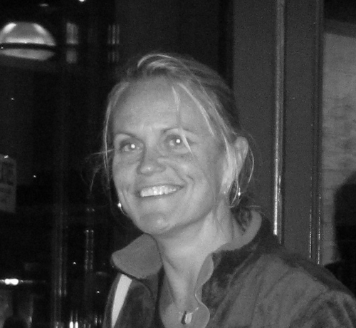 christen_tee's profile picture. Go-to gal extraordinaire, mom, athlete, reader, writer, dog-lover & elementary school Media Assistant.