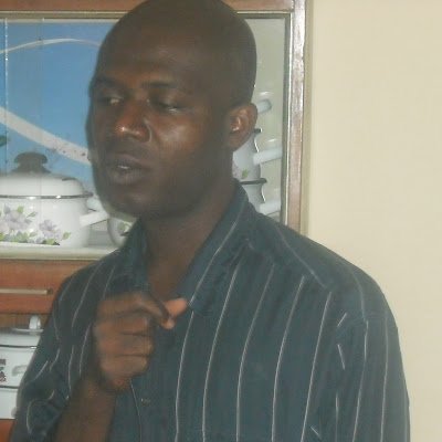 AdouanEric's profile picture. Propre au développement dans les aspects de la