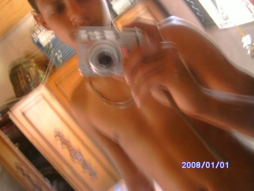 17 aninhos, Timido,legal,metido esperto,companheiro,carinhoso, COLORADO de coração,estudante,chato,brincalhão,e o gurizinho da namorada...