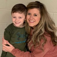 Betsy Waters (@h2o3rdgrade) Twitter profile photo