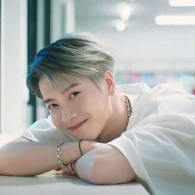 AimPatcha's profile picture. 