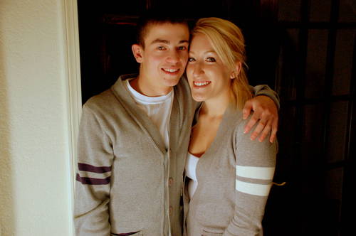 LoloWells's profile picture. 