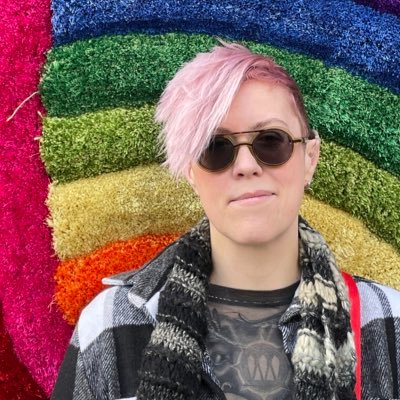 Avid campaigner for peoples rights & access, volunteer for @deafrainbowuk Marketing & Admin for @stagetext and plays Destiny. Opinions are my own (She/any)