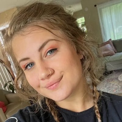 Graceclara827's profile picture. Fun to chat with