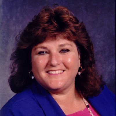 arndtglenda2's profile picture. pro choice. huge #7A guy. trump lost. go ukraine! 🇺🇦 sellin’ houses and killin’ mouses. she/her/pimple butted