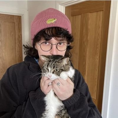 _lului7's profile picture. fotos + música + sorvete = 🏠💗 ele/elu ☁︎