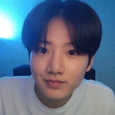 saranghandayo's profile picture. 너언제까지침만흘리고있을래