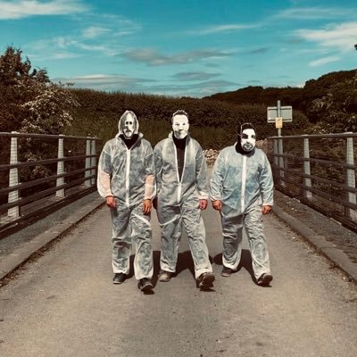 Occasional muzak, mostly. Lancaster dwelling. Listen and watch our wares: https://t.co/7QAkHa8c9y Officially crowned Memorial Device ANTs #MDANT