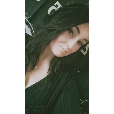 thealienb4by's profile picture. × twenty seven