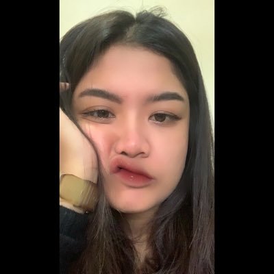 risatyaa's profile picture. Hola, esto es sobre mi y mi queja | QS 2:153