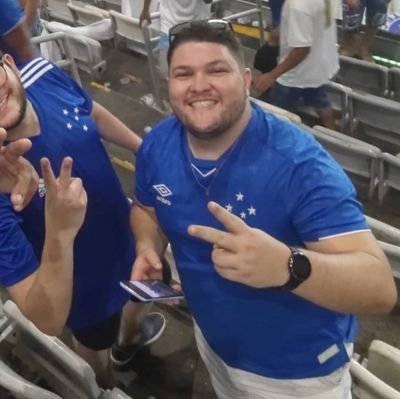 O melhor q posso, exemplo dos meus pais!!!