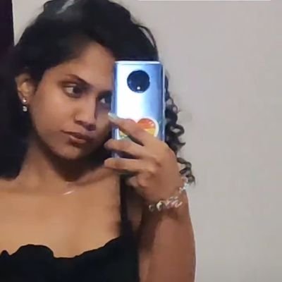 dhtsshoee's profile picture. she/they
https://t.co/z2MH8xxSuk