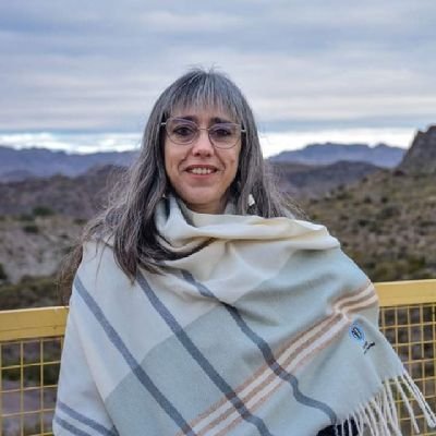 Presidenta de la Comisión Nacional de Energía Atómica. Doctora en Física, investigadora principal del CONICET y profesora.