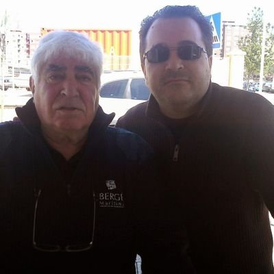 Mario. Del Barrio Pesquero, discípulo de Alberto Pico, la mejor persona que he conocido. Orgulloso padre de @PersonitaRules ♥️ #opinioneslibres #valores