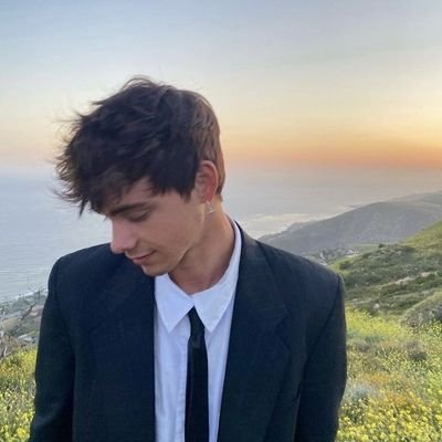 noah urrea and why don't we, are legends.🫀