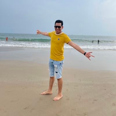 #Paranoid #Maverick #Sarcastic #Random #ATechSavy #NowAMumbaikar. My tweet are my running commentary of wat i thought and excerpts what I absorb...
