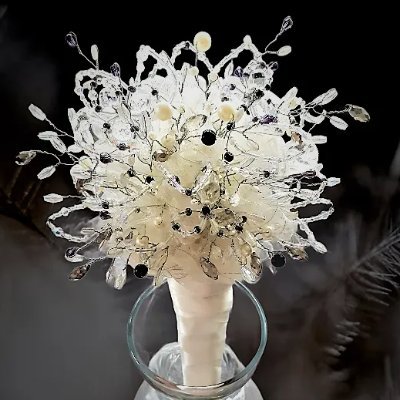 Bespoke Bouquets is a unique and exclusive bridal bouquet design service, creating beautiful bouquets from wonderful vintage brooches and sparkling jewellery.