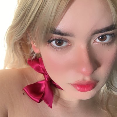 DaftneMtz's profile picture. ˄·͈༝·͈˄*◞ * .ෆ𓂋★ ⟭⟬ 𝘐 𝘭𝘪𝘷𝘦 𝘴𝘰 𝘐 𝘭𝘰𝘷𝘦 ♡ •ᴗ• •𝘵𝘩𝘦 𝘒𝘪𝘮 𝘕𝘢𝘮𝘫𝘰𝘰𝘯 𝘊𝘰𝘭𝘭𝘦𝘤𝘵𝘪𝘰𝘯♡₊˚𓂃 ࣪ ִֶָ☾. (𝘱𝘳𝘰𝘥. 𝘚𝘜𝘎𝘈)⁷