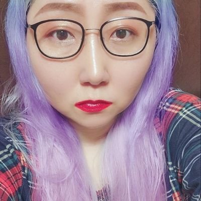 BTS 💜 아미 계정 7개 입니다.
BTS 💜 7 ARMY accounts.