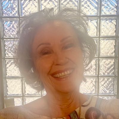 Digital Mom & Gma, 21st Century Digital Literacy Enthusiast, Trainer, Consultant, Grant Writer, Speaker! @ JⓞDⓨLⓞ