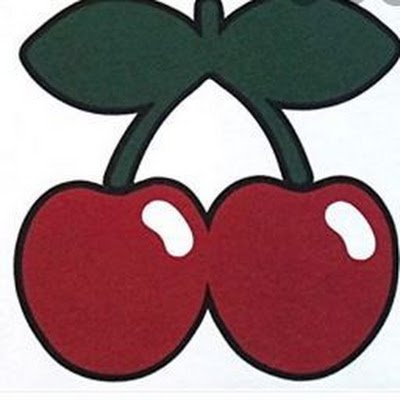 emmablundell32's profile picture. 